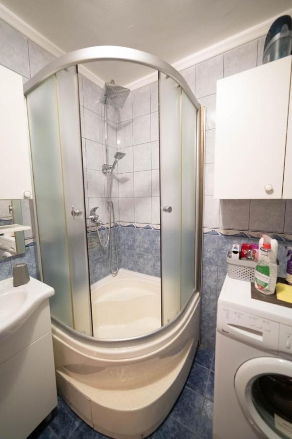 Apartman Yellow House Saraievo Exterior foto